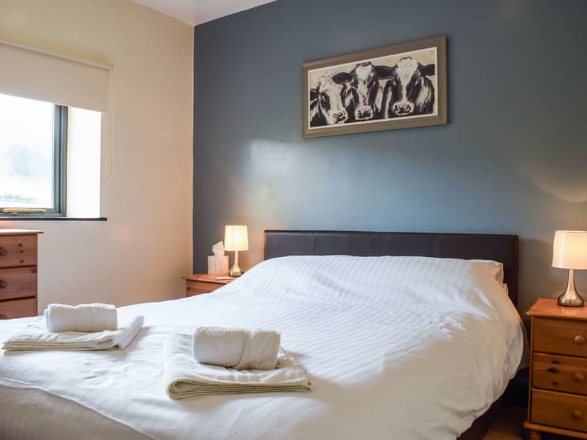 Double bedroom | Heyope Cottage - Mill Farm Holiday Cottages, Heyope, near Knighton