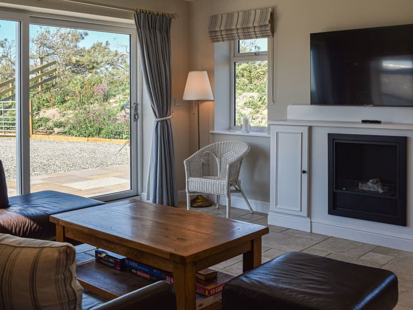 Living area | Ty Clud, Trearddur Bay