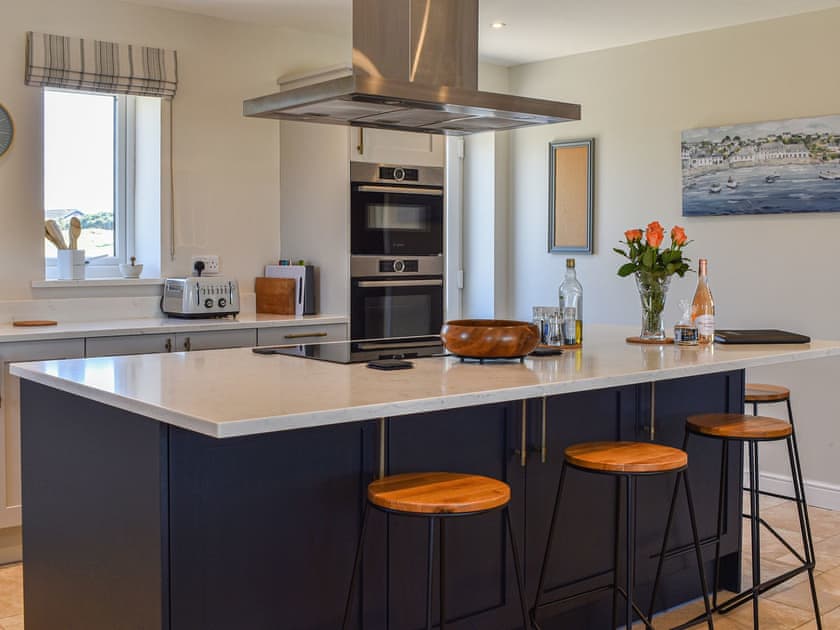 Kitchen area | Ty Clud, Trearddur Bay
