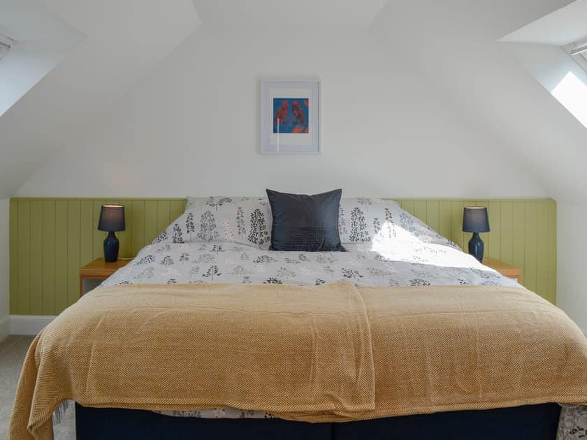 Double bedroom | Greenford Farm, Dundee