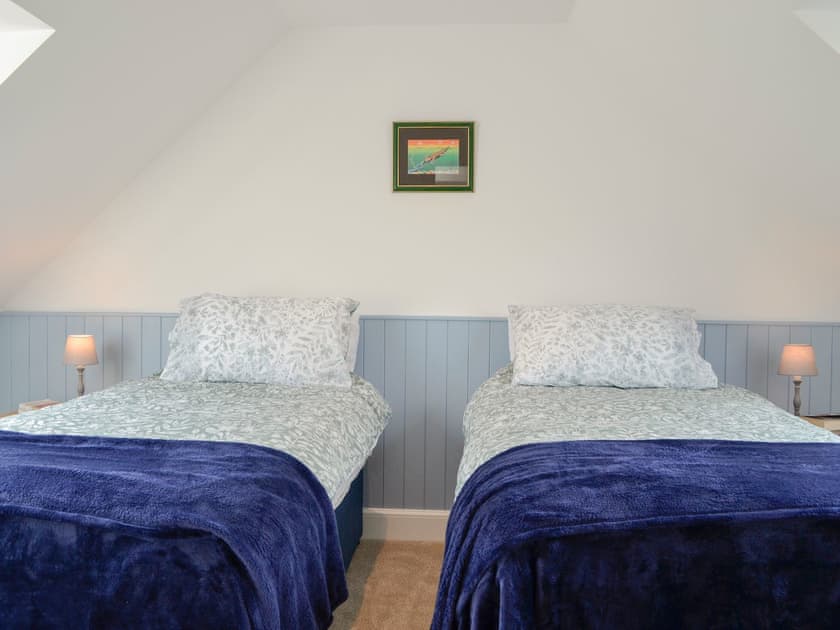 Twin bedroom | Greenford Farm, Dundee