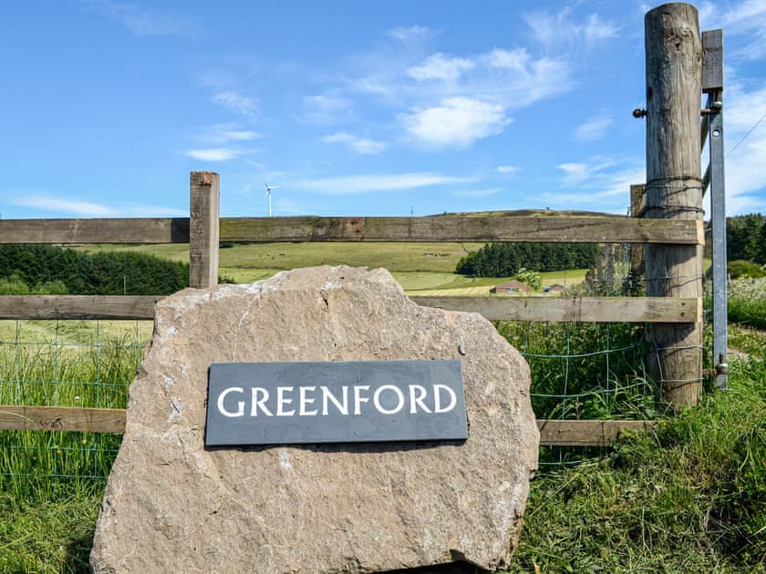Surrounding area | Greenford Farm, Dundee