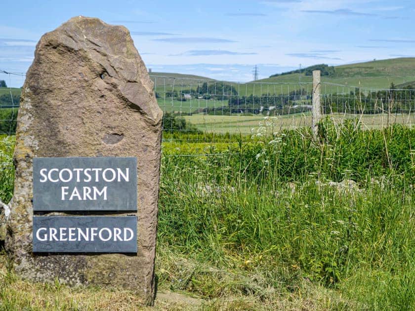 Surrounding area | Greenford Farm, Dundee