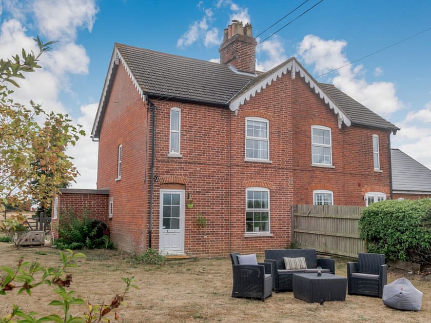 Red House Farm Cottage in Woodbridge