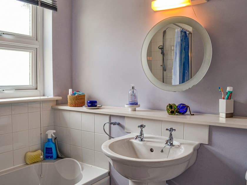 Bathroom | Ocean View, Newton Stewart