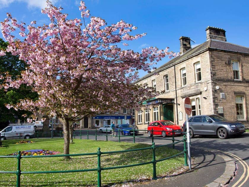 Full range of shops, cafe’s and retaurants in Rothbury | Beech Cottage, Fairway View Cottage, Valley View Cottage - Copper Beech Cottages, Rothbury