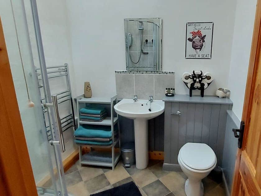 Shower room | Hooked Rise Holiday Lodge, Dunkeswell, near Honiton
