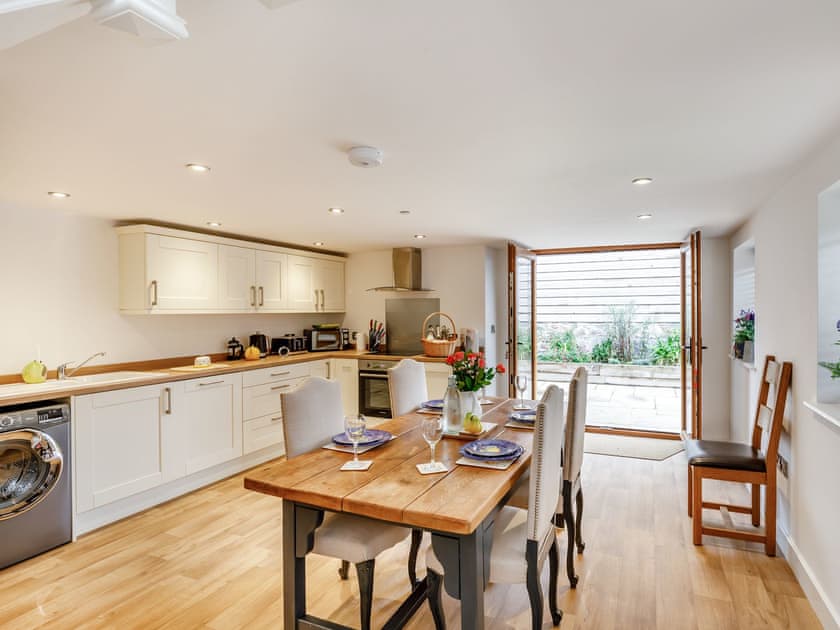 Kitchen/diner | Pentre GetawaysThe Granary, Llandyssil, near Montgomery