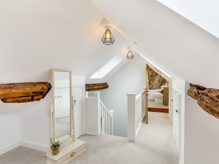 Interior | Pentre GetawaysThe Granary, Llandyssil, near Montgomery