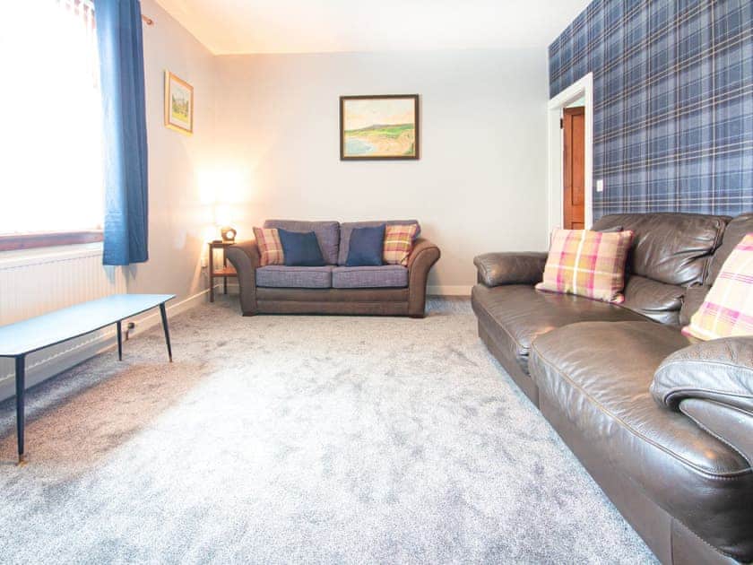 Living room | Auld House, Doll
