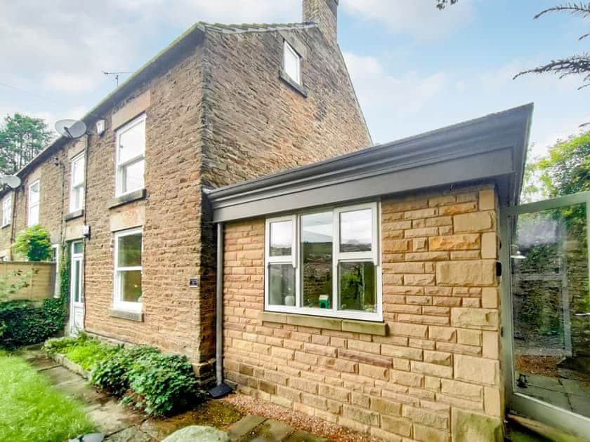 Exterior | Yew Tree Cottage, Chesterfield