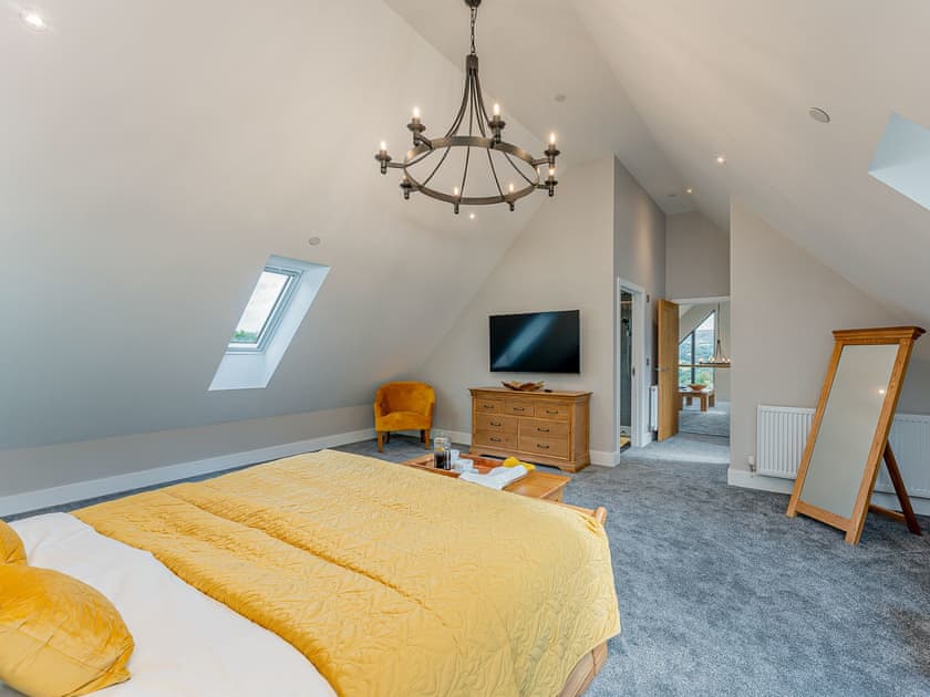 Master bedroom | Coed y Pentre, Carno