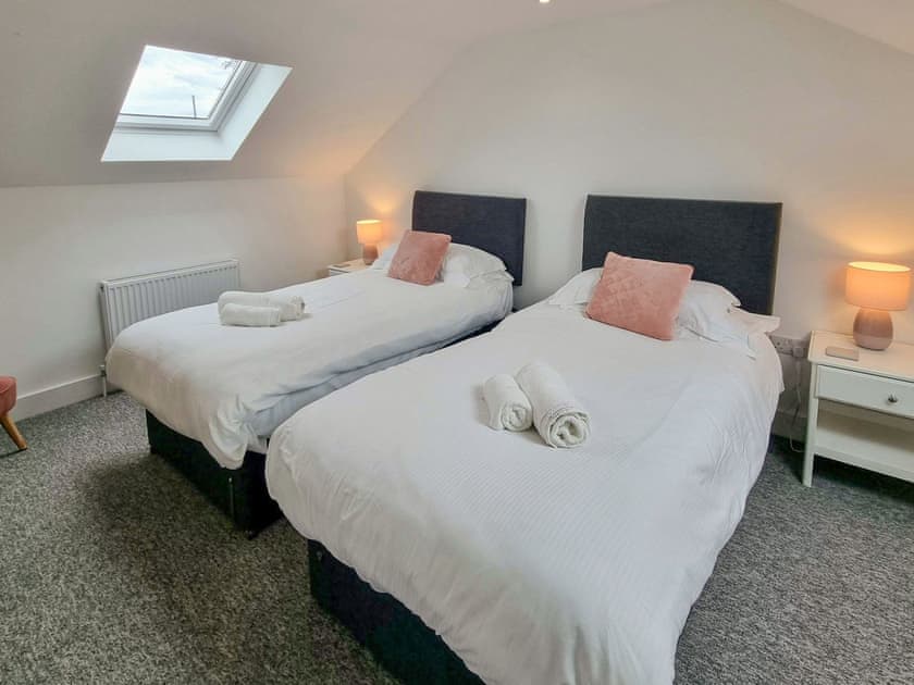 Twin bedroom | Copper Cottage - Copper Beech Cottages, Rothbury