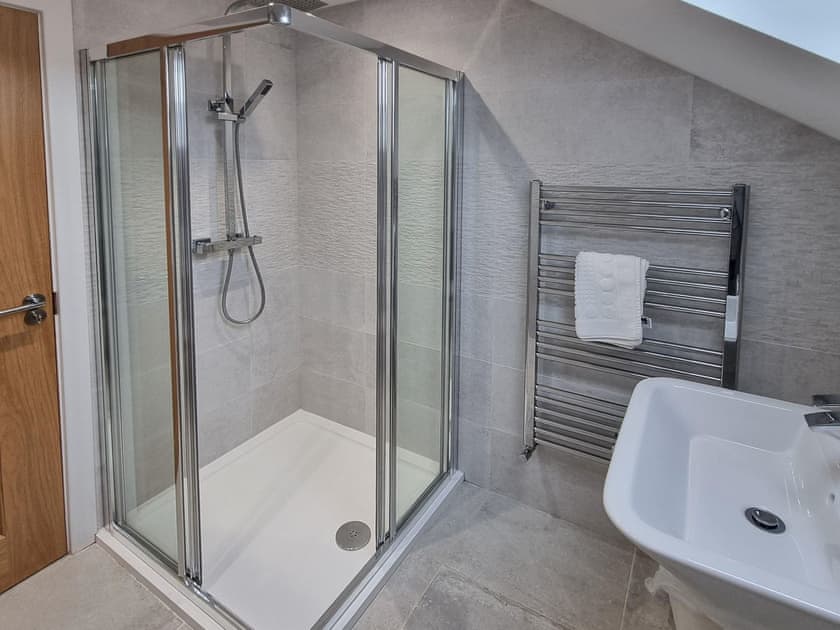 Shower room | Copper Cottage - Copper Beech Cottages, Rothbury