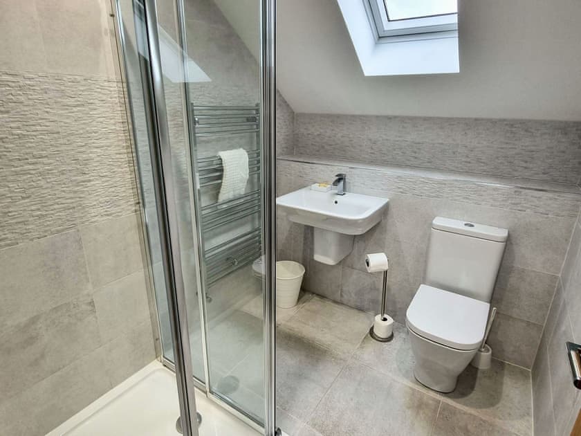 Shower room | Beech Cottage - Copper Beech Cottages, Rothbury