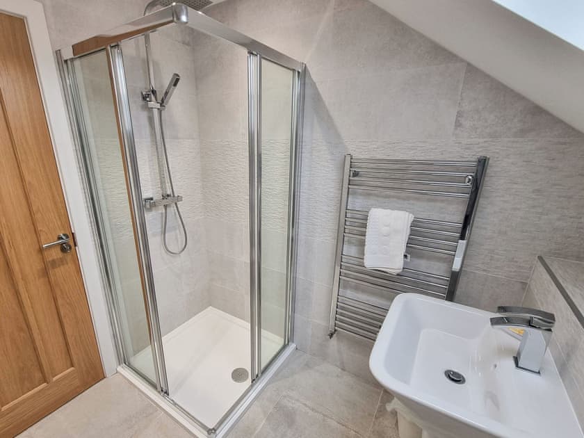 Shower room | Valley View Cottage - Copper Beech Cottages, Rothbury