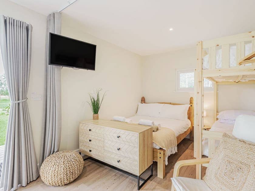 Open plan living space | Silver Birch - Woodland Cottages, Halstead