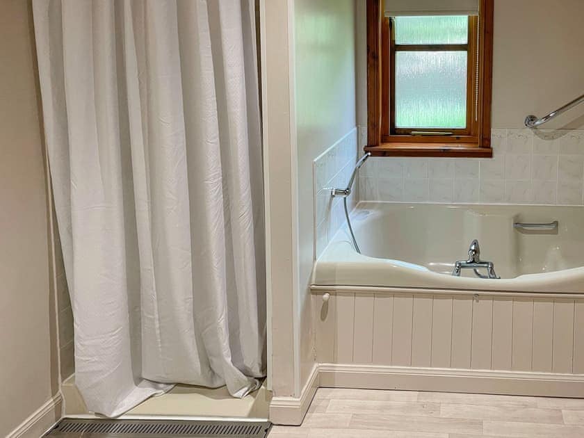 Bathroom | Gamrie - Tullochwood Lodges, Rafford, near Forres