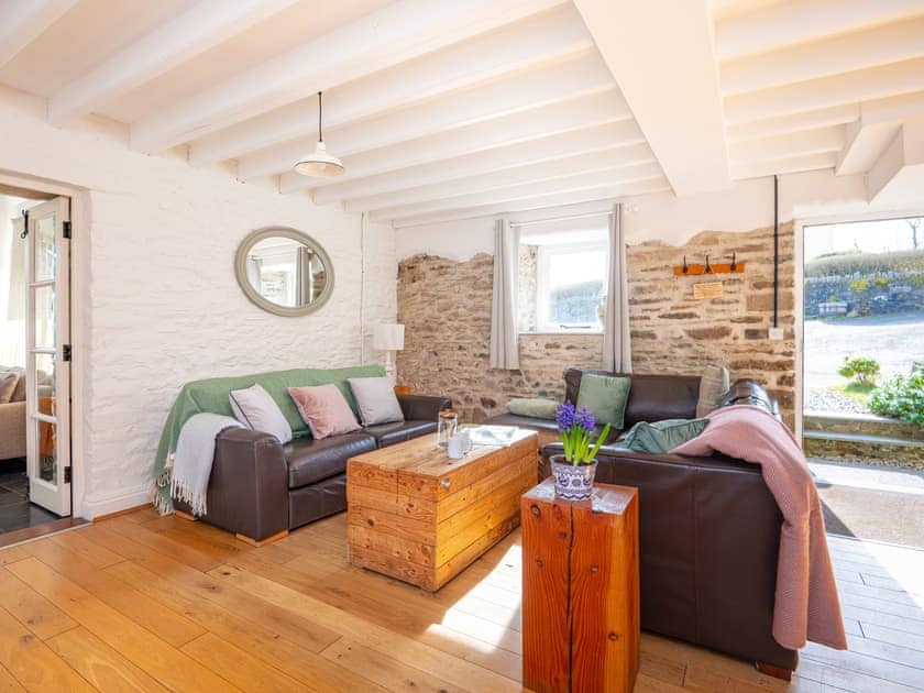 Living room | Granary Cottage - Treberfedd Farm, Lampeter, near Aberaeron