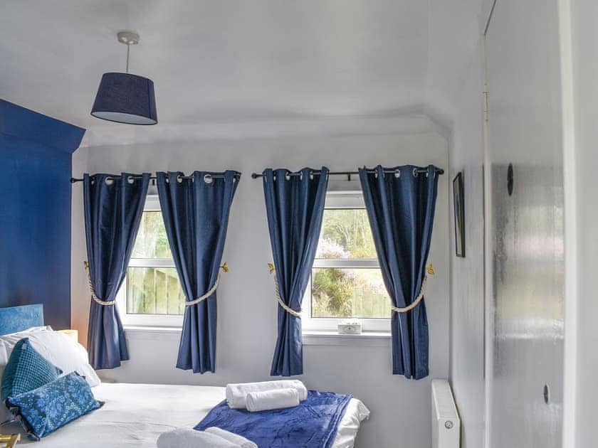 Double bedroom | Dunvarrich Cottage, Kyle of Lochalsh