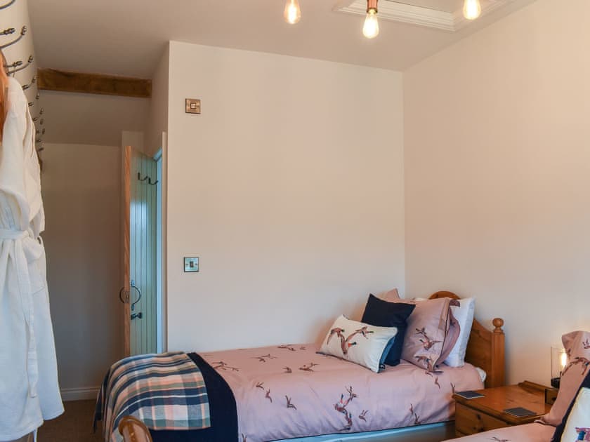 Family bedroom | Goosander Cottage, Holme, near Holmfirth