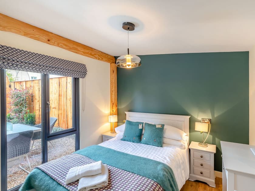 Double bedroom | Celyn - The Secret Garden, Llagadfan, Welshpool