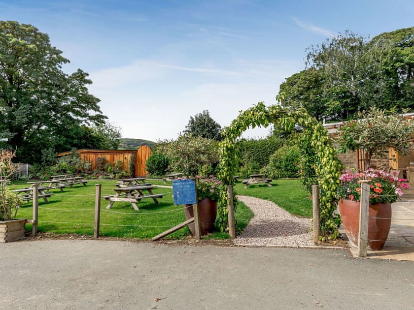 On-site amenities | Pansi - The Secret Garden, Llagadfan, Welshpool