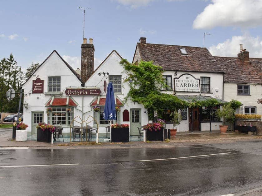 Surrounding area | The Barn, Sarrett, near Rickmansworth