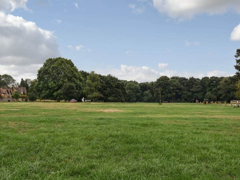 Surrounding area | The Barn, Sarrett, near Rickmansworth