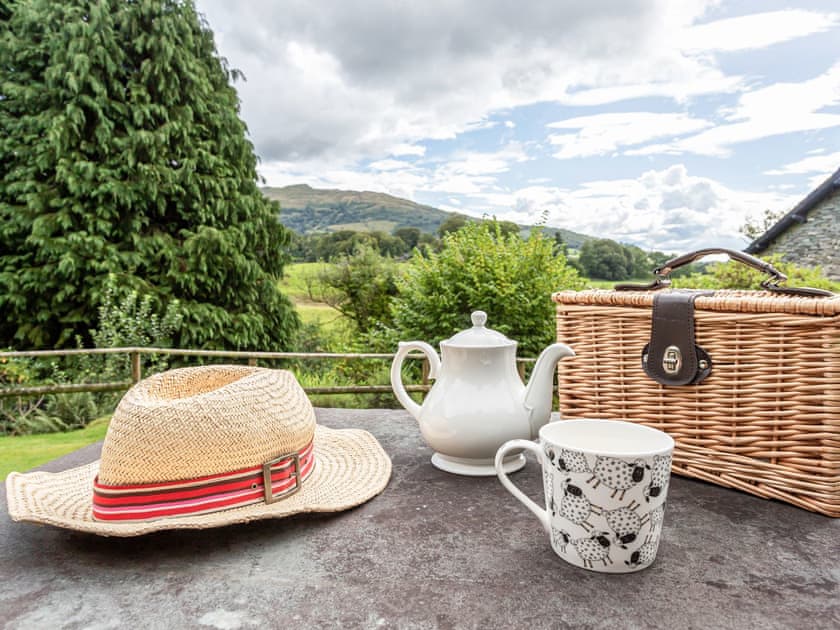 Garden | Mallards - Steppingstones Riverside Terrace, Ambleside