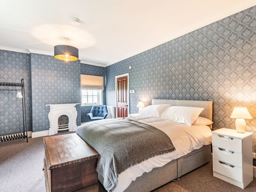 Double bedroom | Limestone Hill Farmhouse, Tickhill, near Doncaster