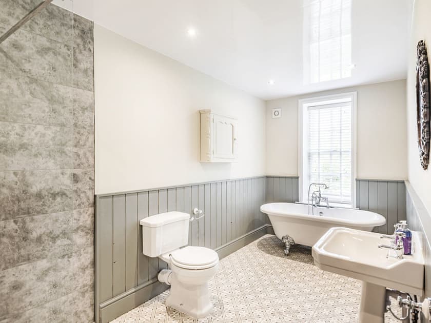 Bathroom | Limestone Hill Farmhouse, Tickhill, near Doncaster