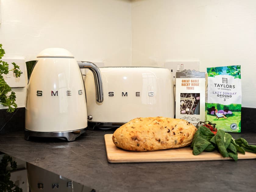 Kitchen | Garden Cottage - Steppingstones Riverside Terrace, Ambleside