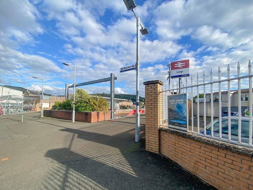 Surrounding area | Largs Brisbane Cottage, Largs