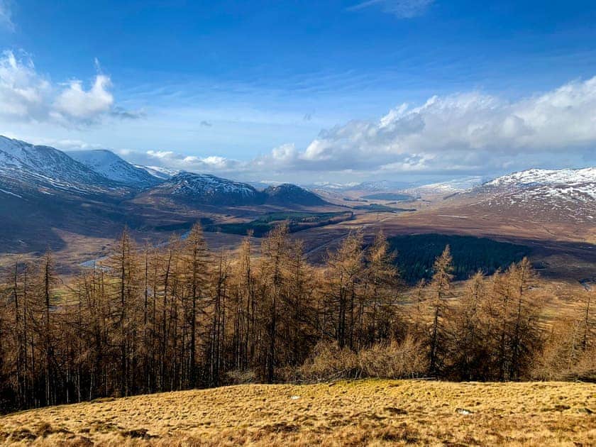 Surrounding area | Squirrel View, Newtonmore