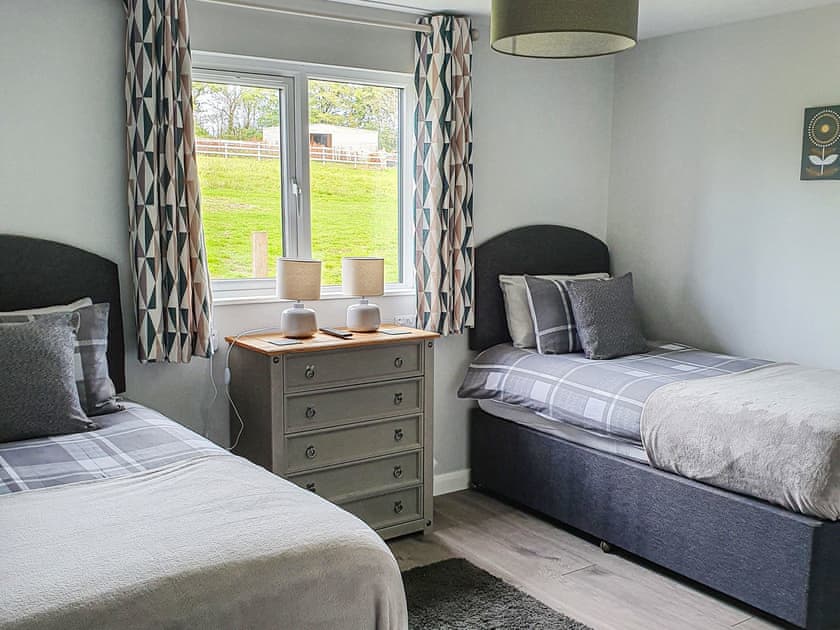 Twin bedroom | Rose Lodge, Fern Lodge, Kingfisher Lodge - Springfield Meadows, Halwill Junction, near Beaworthy