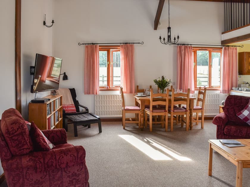 Living room/dining room | Leys Barn, Leys Barn