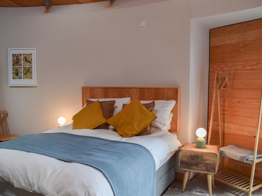 Double bedroom | The Roondie, Cupar