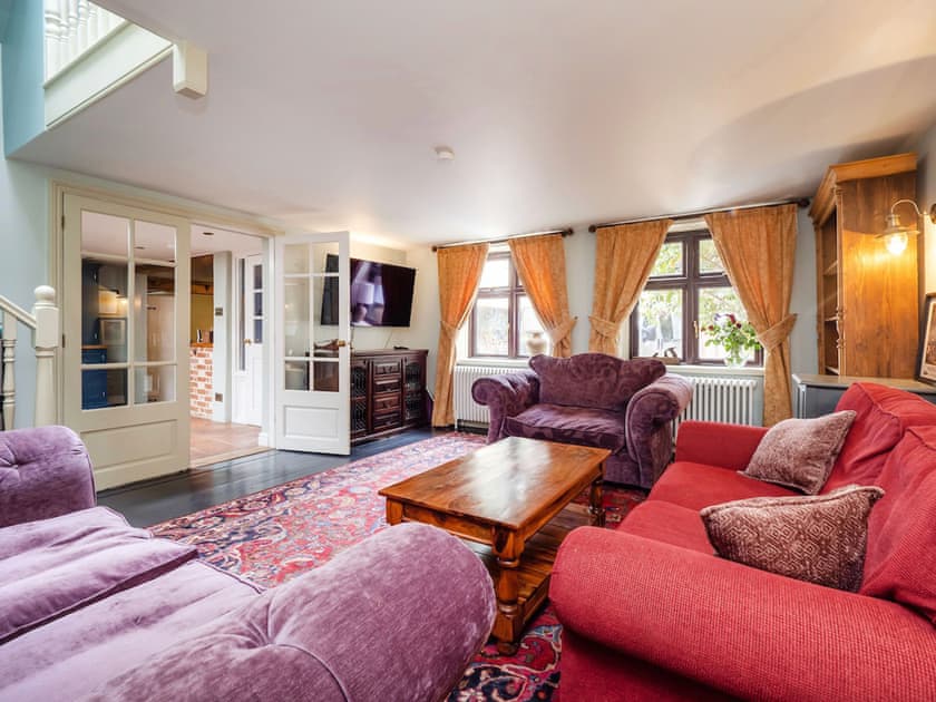 Snug with OLED Smart TV and streaming services | The Norfolk Broads CottageFarthings, Wroxham