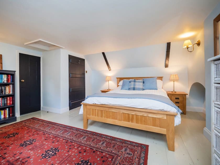 Master bedroom | The Norfolk Broads CottageFarthings, Wroxham