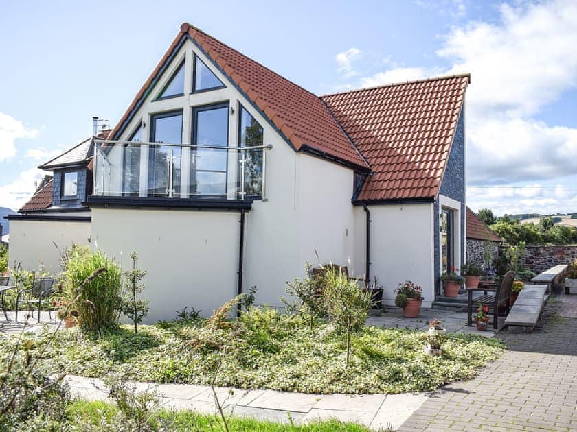 Exterior | Orchard House - Blinkbonny Cottages, Auchtermuchty