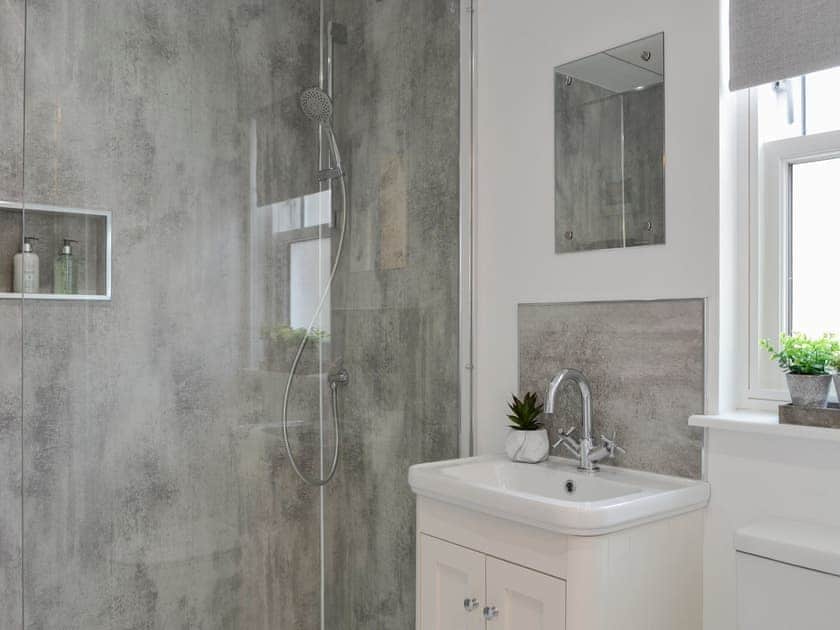 Shower room | Keyland Cottage, Johnshaven