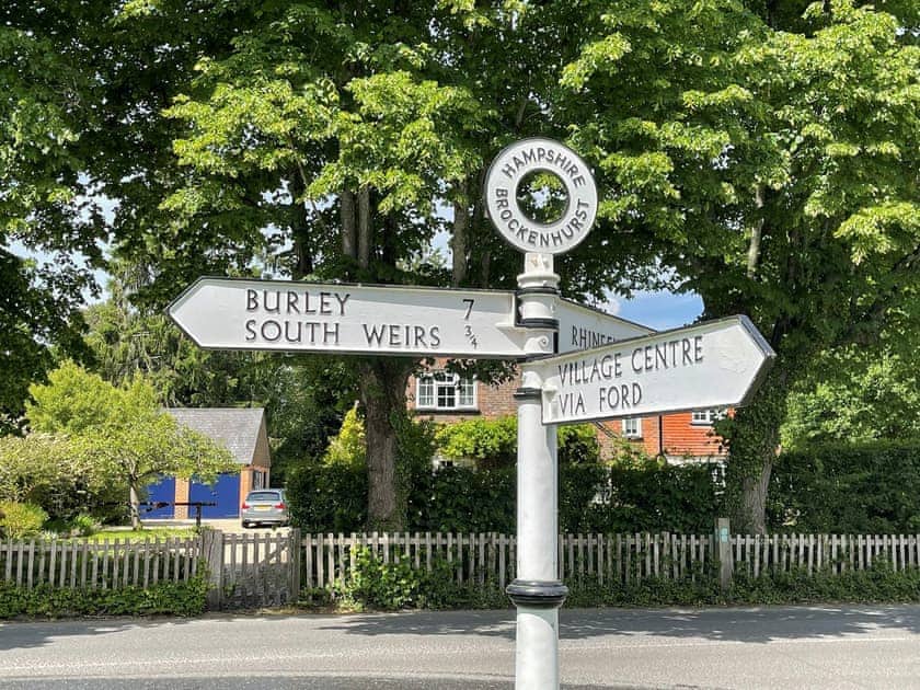 Surrounding area | Forest Acorn, Brockenhurst