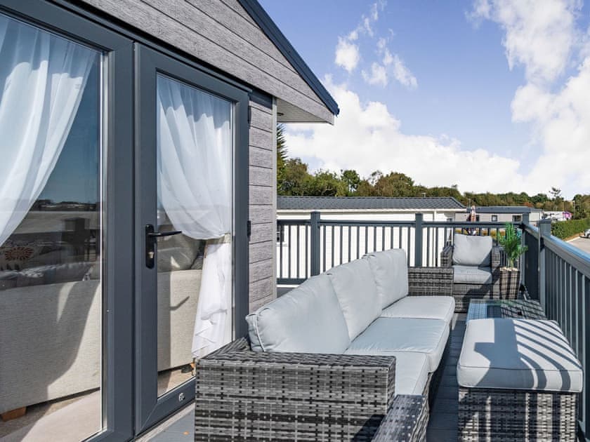 Balcony | Red Wood Lodge - Lady Edith’s Duo, Scarborough