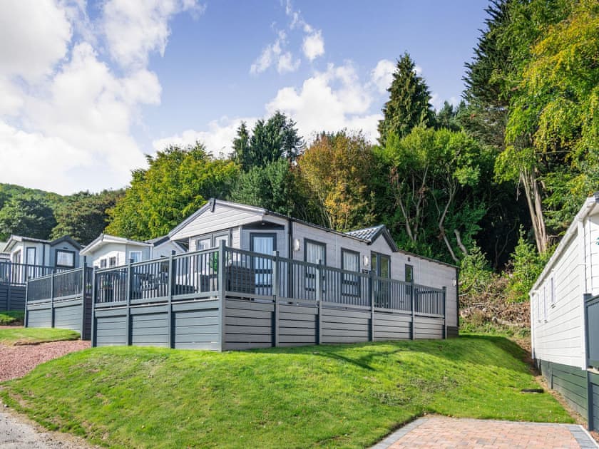 Exterior | Red Wood Lodge - Lady Edith’s Duo, Scarborough