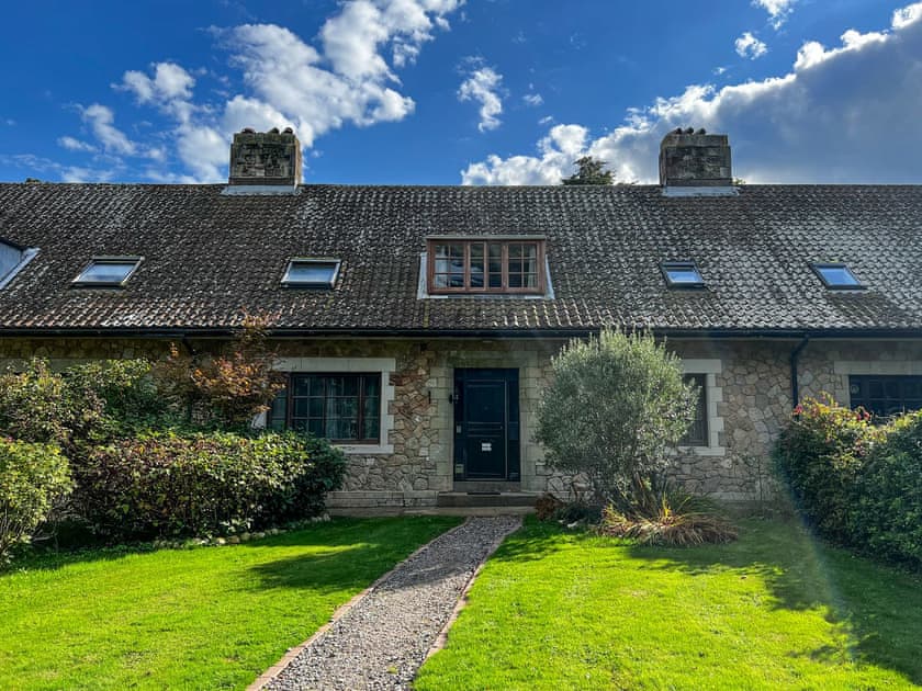 Isle of Wight Beach Homes Cluniac Cottage (ref UK13293) in Seaview