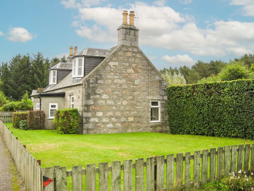 Garden | Granite Cottage, Boat of Garten, near Aviemore