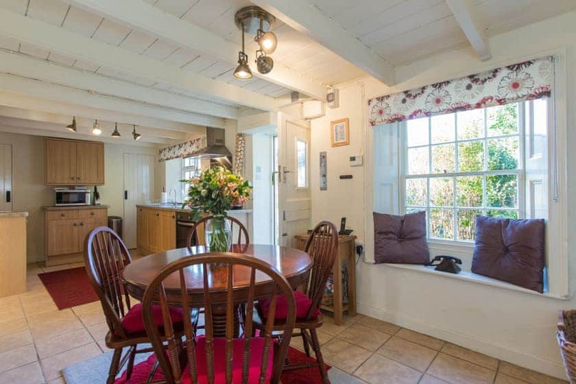 Bethel Cottage - Tregothnan Properties, Coombe