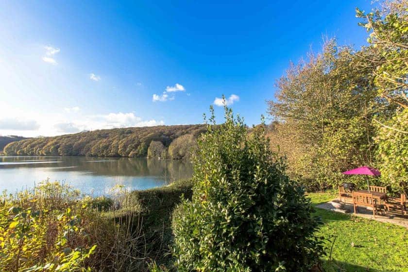 Bethel Cottage - Tregothnan Properties, Coombe