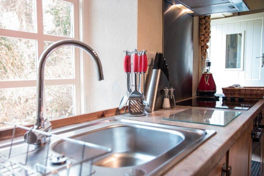 Bethel Cottage - Tregothnan Properties, Coombe